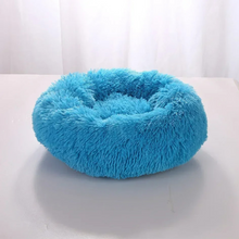 Lade das Bild in den Galerie-Viewer, PauliDream Tierbett – Ein Flauschiges Plätzchen zum Träumen
