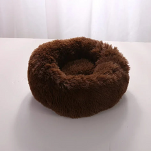 Lade das Bild in den Galerie-Viewer, PauliDream Tierbett – Ein Flauschiges Plätzchen zum Träumen
