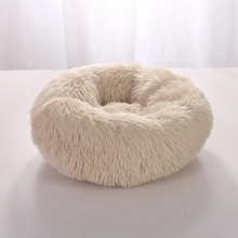 Lade das Bild in den Galerie-Viewer, PauliDream Tierbett – Ein Flauschiges Plätzchen zum Träumen
